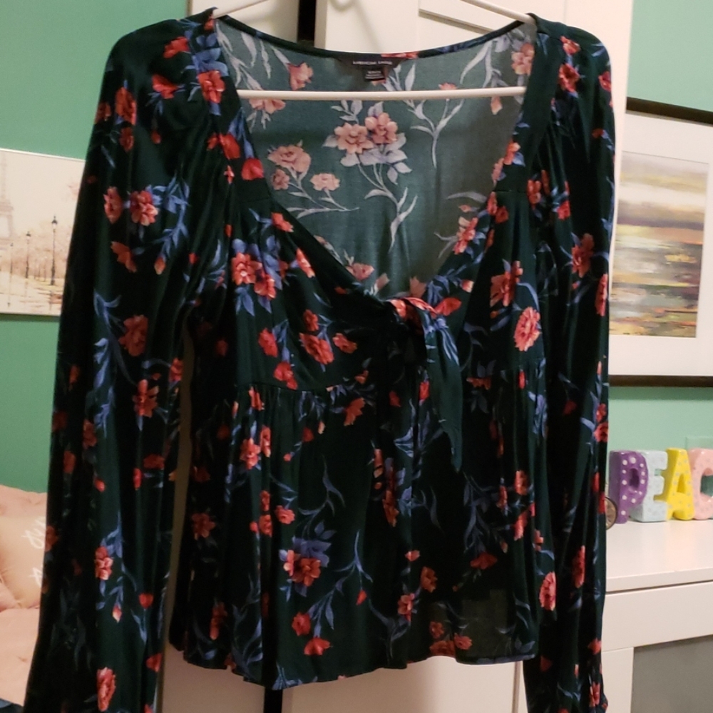 Beautiful American eagle blouse